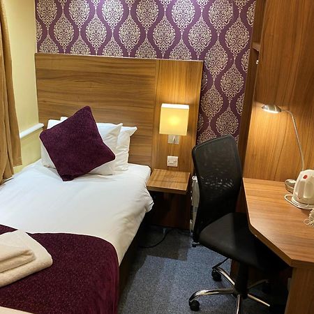 City Continental London Kensington Eksteriør billede