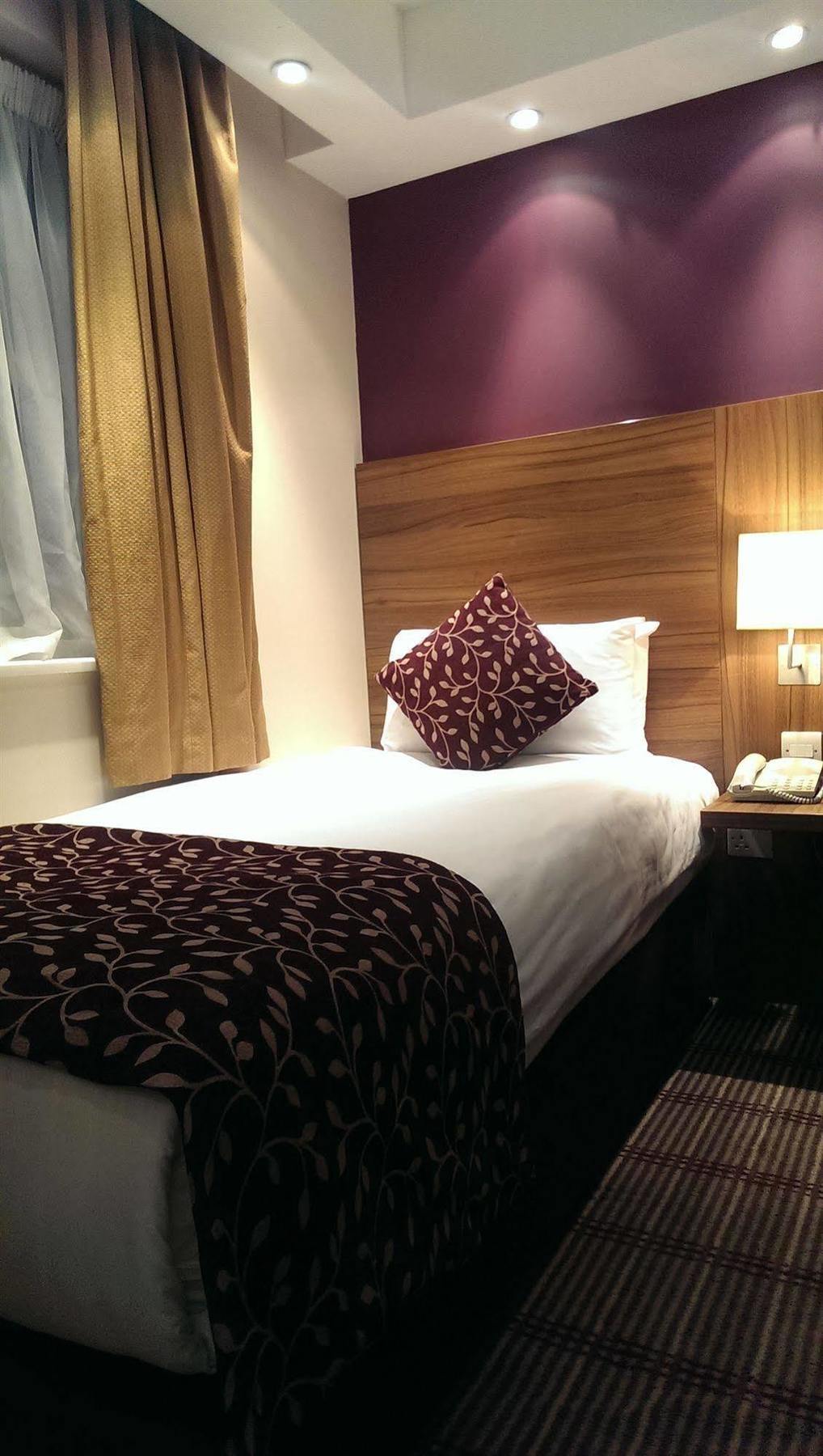 City Continental London Kensington Eksteriør billede